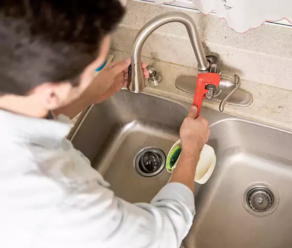 Professional Sink Repair Specialist in Hampton Bays, NY: Schedule Reliable Sink Fixing Services with Us
