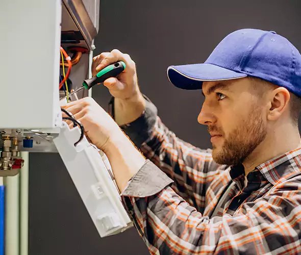 Expert Plumber for Tankless Water Heater Maintenance in Hampton Bays, NY: Schedule Professional Maintenance Services with Us
