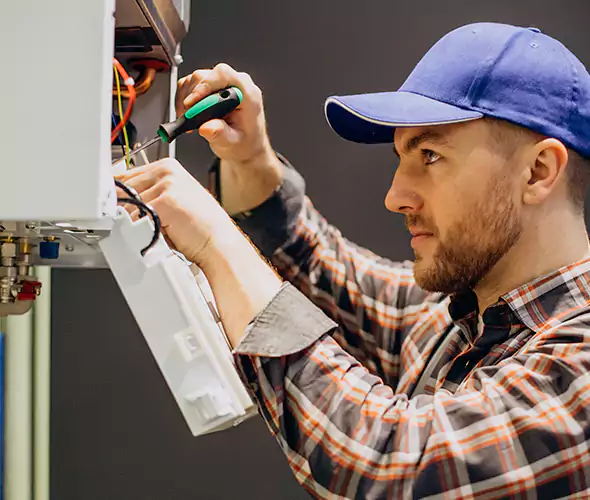 Expert Tankless Water Heater Plumber in Hampton Bays, NY