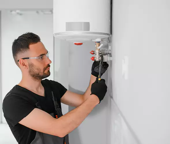 Expert Plumber for Water Heater Expansion Tank Installation in Hampton Bays, NY