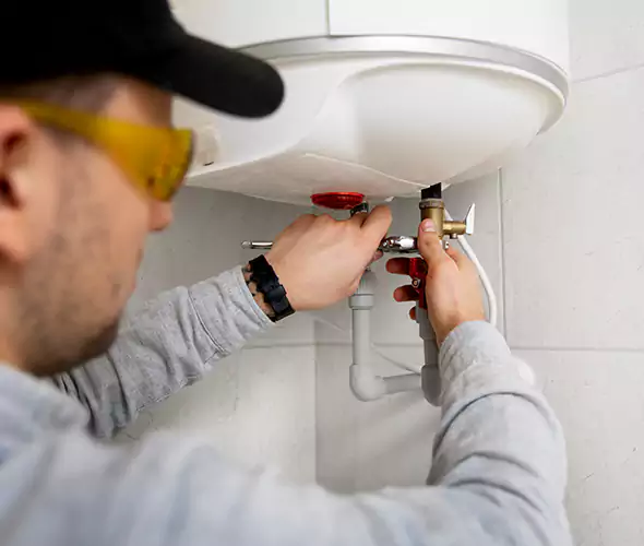 Get Affordable Water Heater Repair Service in Hampton Bays, NY