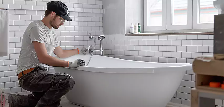 Bathtub Faucet Replacement in Hampton Bays